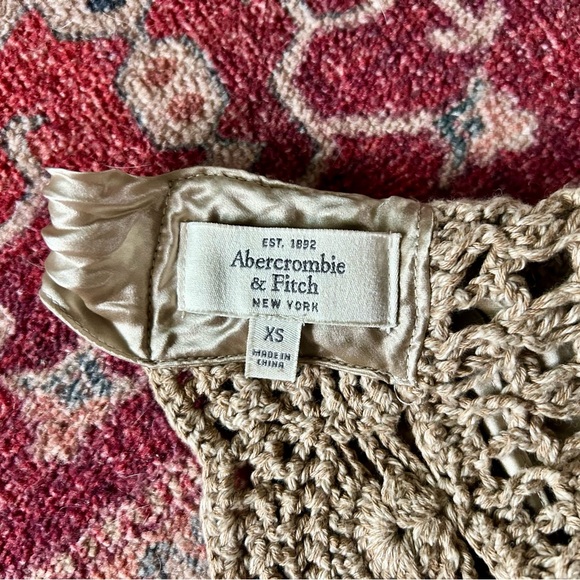 Abercrombie & Fitch cotton shrug. Feeling 2008? - Picture 3 of 3